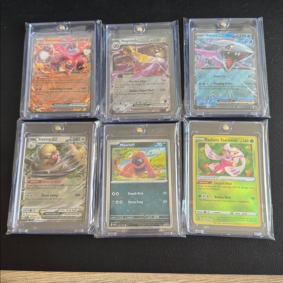 Pokémon Trading Card Set (6 cards)